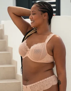 BH Clara Lace cappuccino