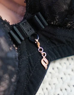 Bra Charm Crystal Swirl