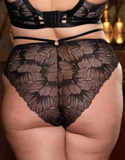 High-Brazilian FemFatale black