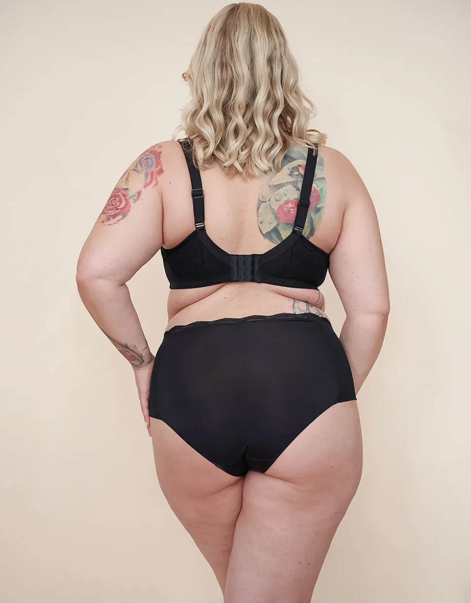 High-Panty Clara black