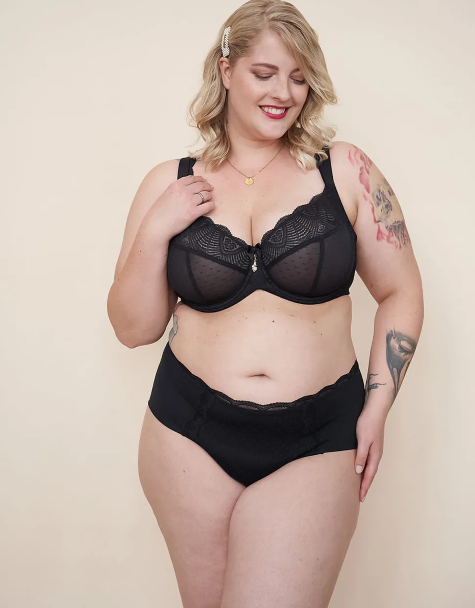 High-Panty Clara black