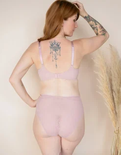 High-Panty True Lace rose