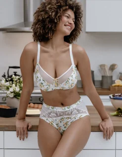 High-String Gracy lemon