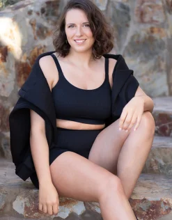 High-Waist-Shorts Freeda black