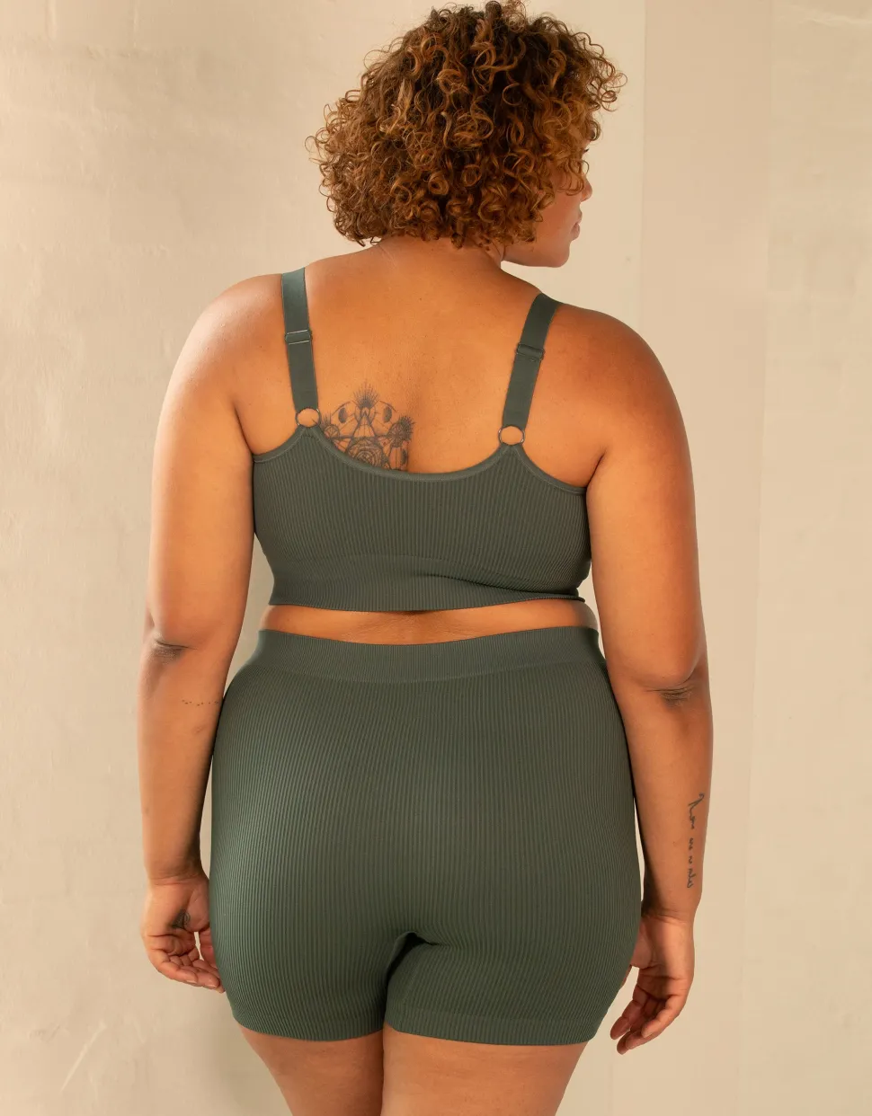 High-Waist-Shorts Freeda olive