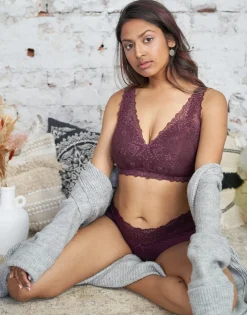 Panty Pure Lace maroon
