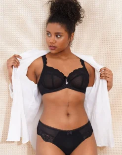String Clara black