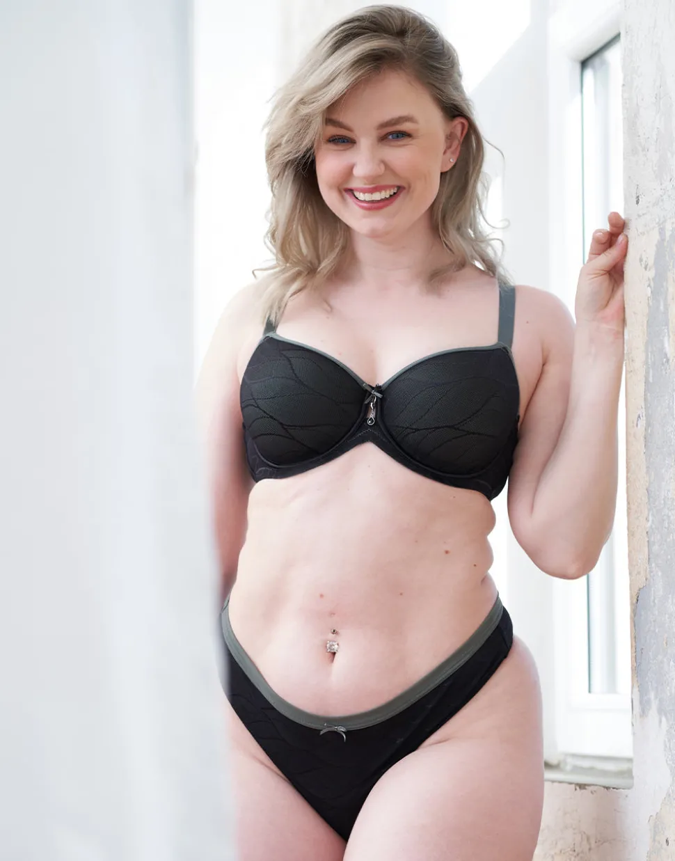 String Olivia