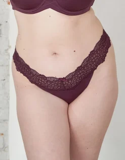 String Pure Lace maroon