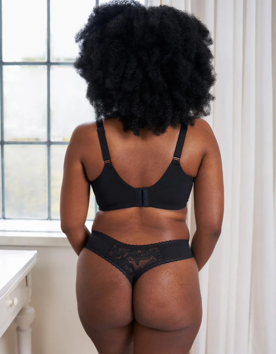 String Vienna black/beige